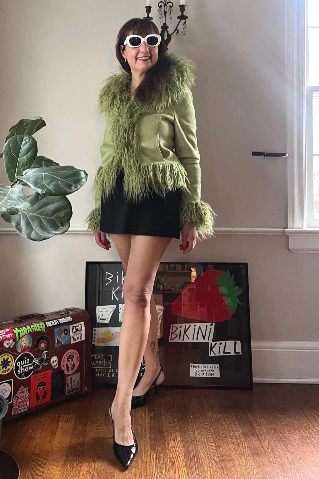 crash-doll-vintage-punk-pinup-aesthetic.webp
