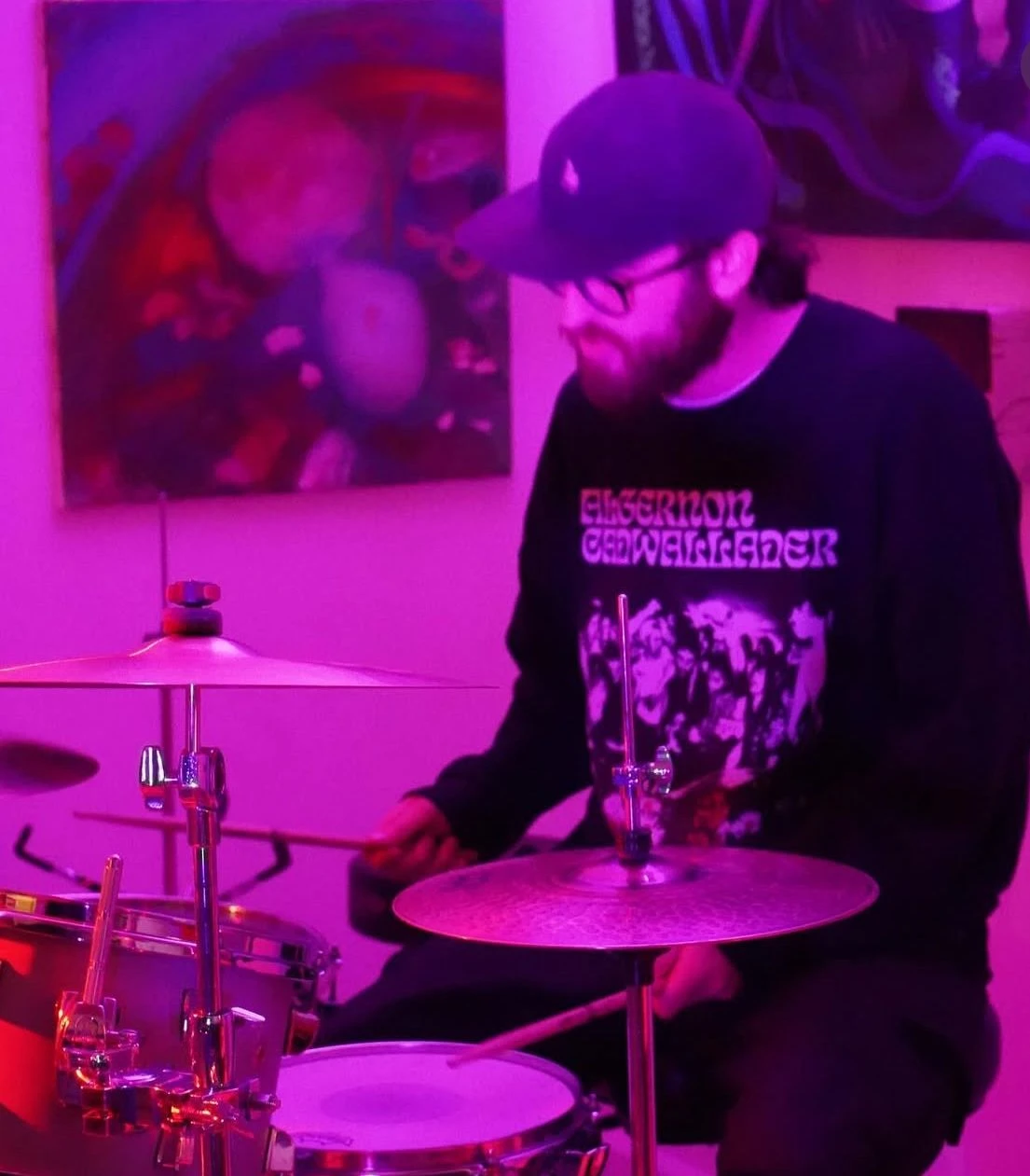 sapwood-lofi-indie-rock-performance.jpg.webp